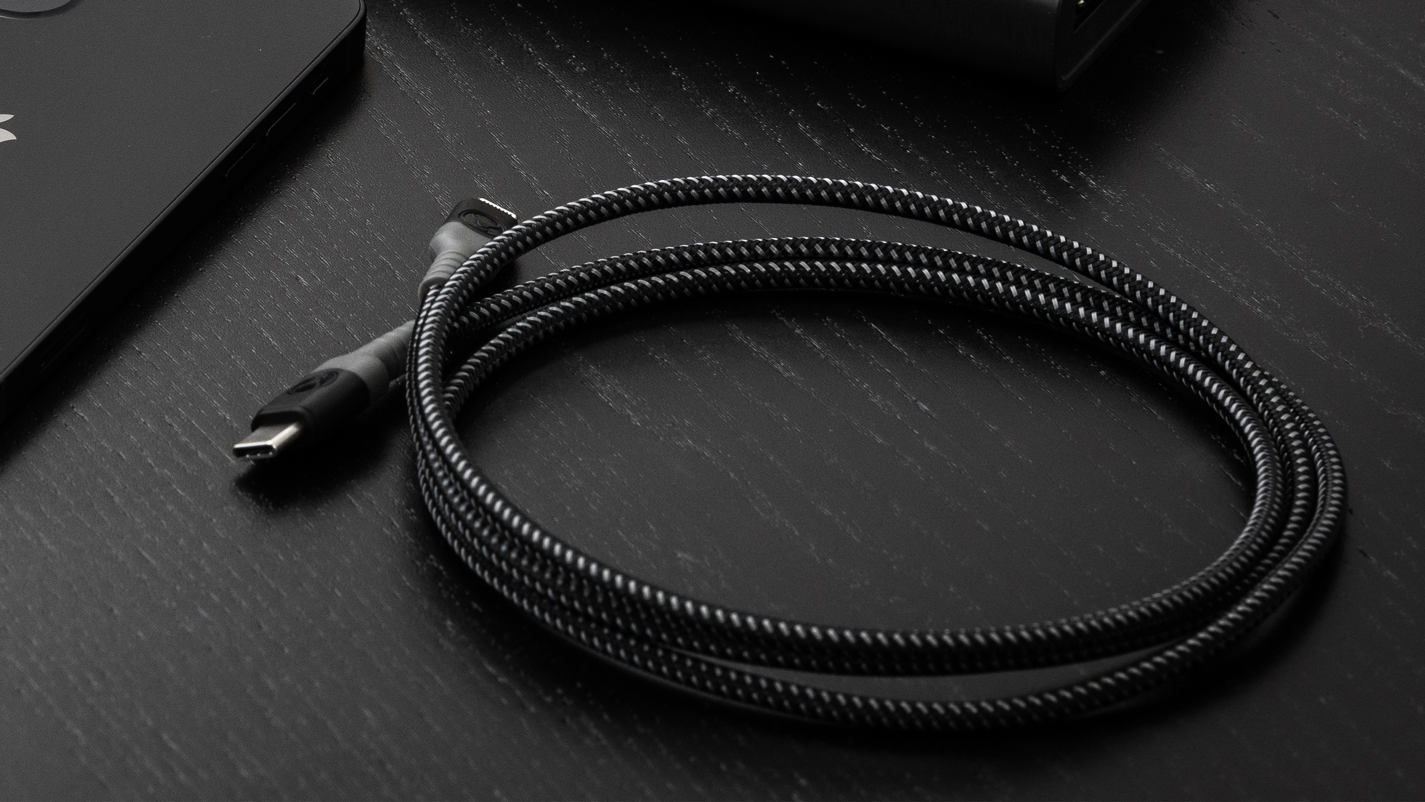  Nomad Lightning Cable, 3.0 Meters
