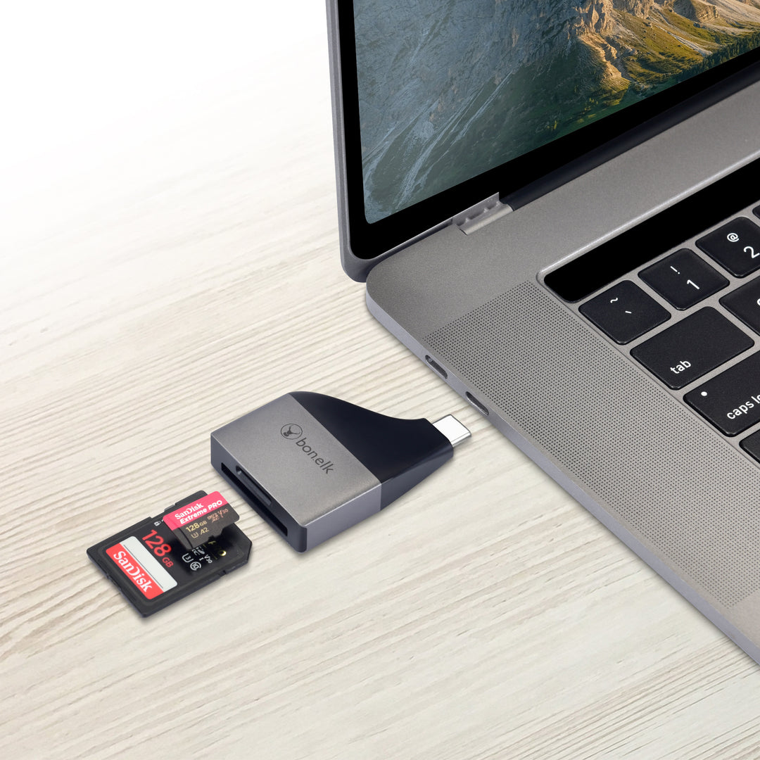 Bonelk USB-C to MicroSD/SD Adapter - Space Grey